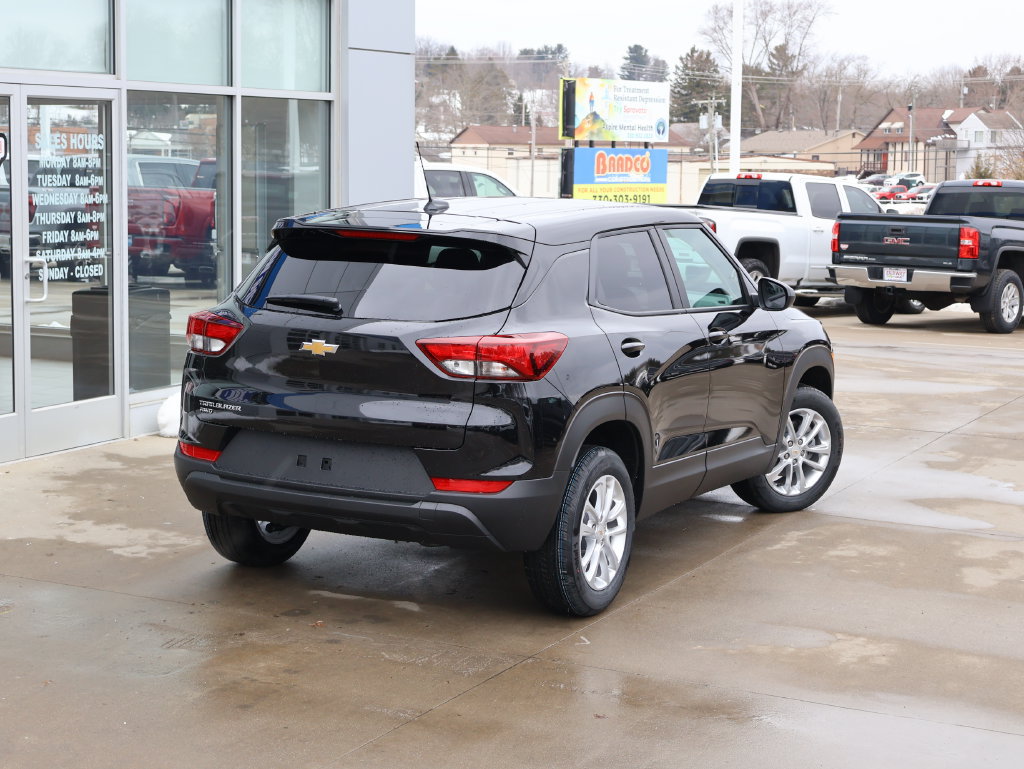 New 2026 Chevrolet TrailBlazer LS w/ LS Convenience Package AWD/4WD image 37