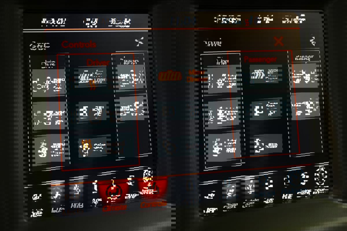 Used 2023 Dodge Charger Scat Pack image 8