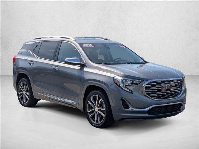 Used 2019 GMC Terrain Denali w/ Advanced Safety Package FWD image 3