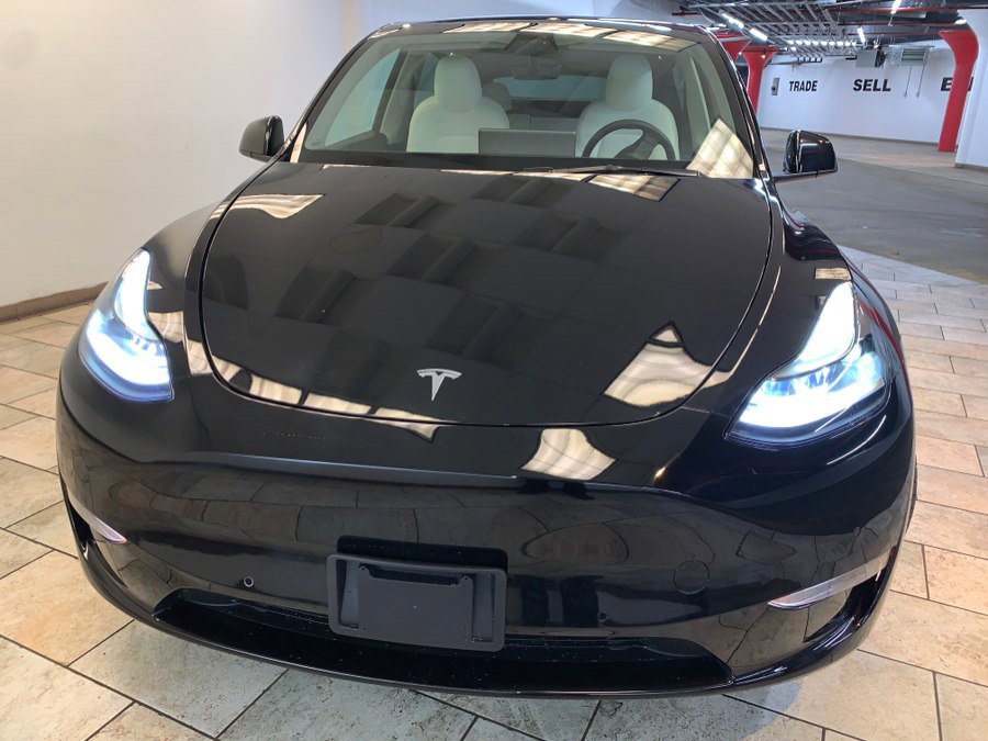 Used 2021 Tesla Model Y Performance AWD/4WD image 2