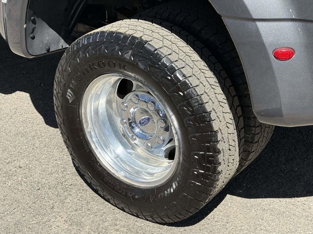 Used 2023 Ford F350 XL image 13