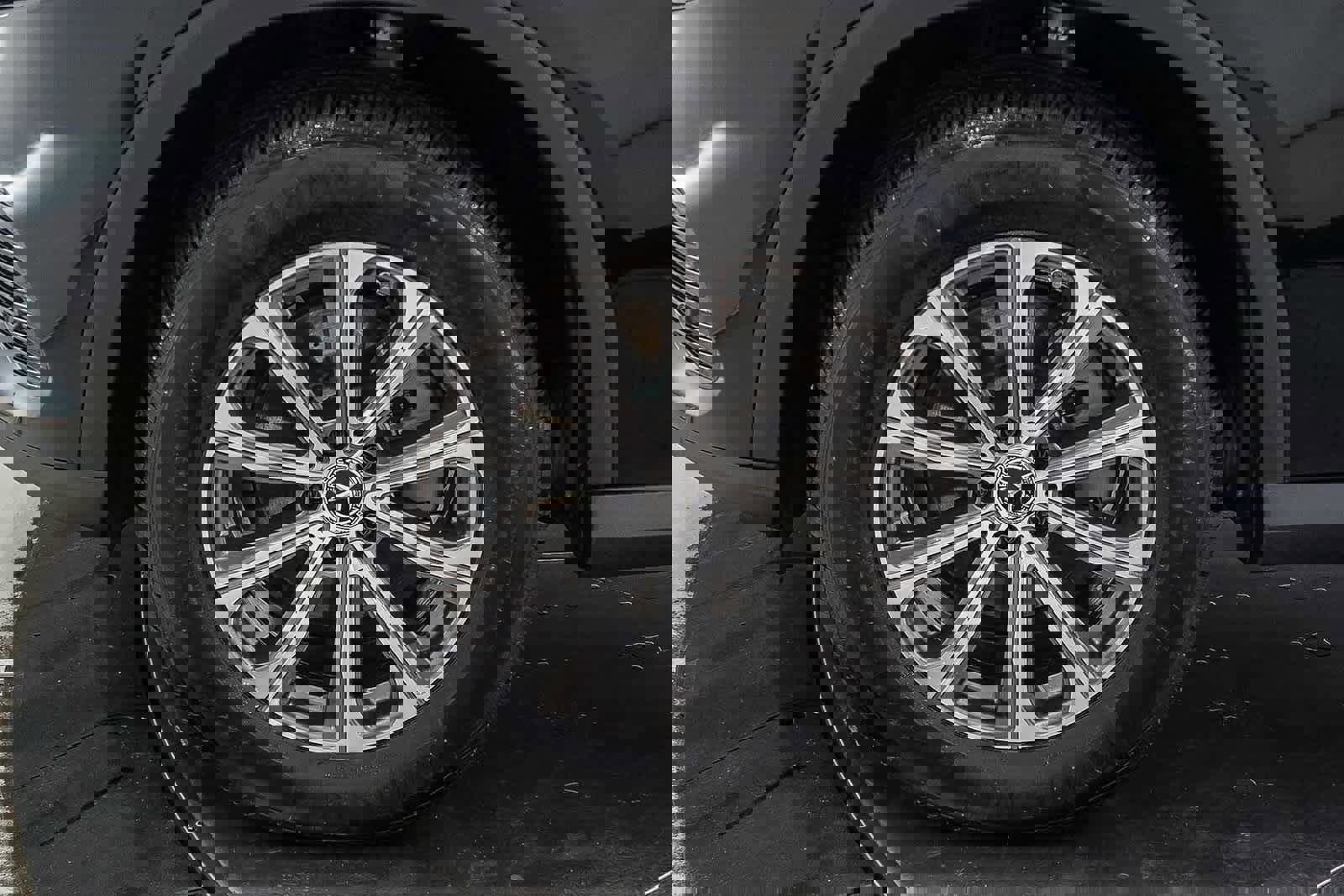 Used 2025 Mercedes-Benz GLC 300 4MATIC image 10