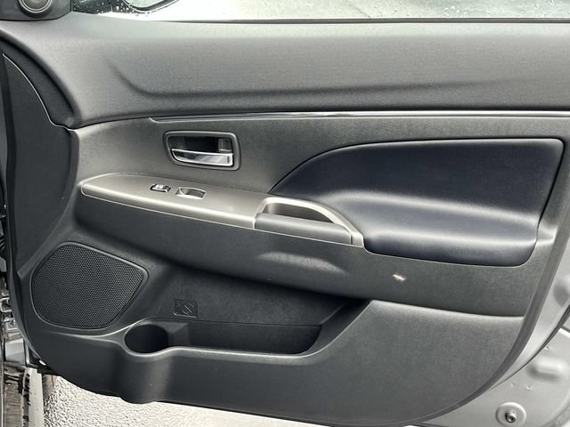 Used 2025 Mitsubishi Outlander Sport AWD image 19