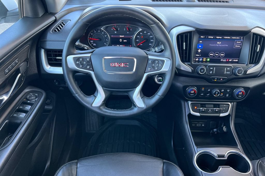 Used 2023 GMC Terrain SLT FWD image 16