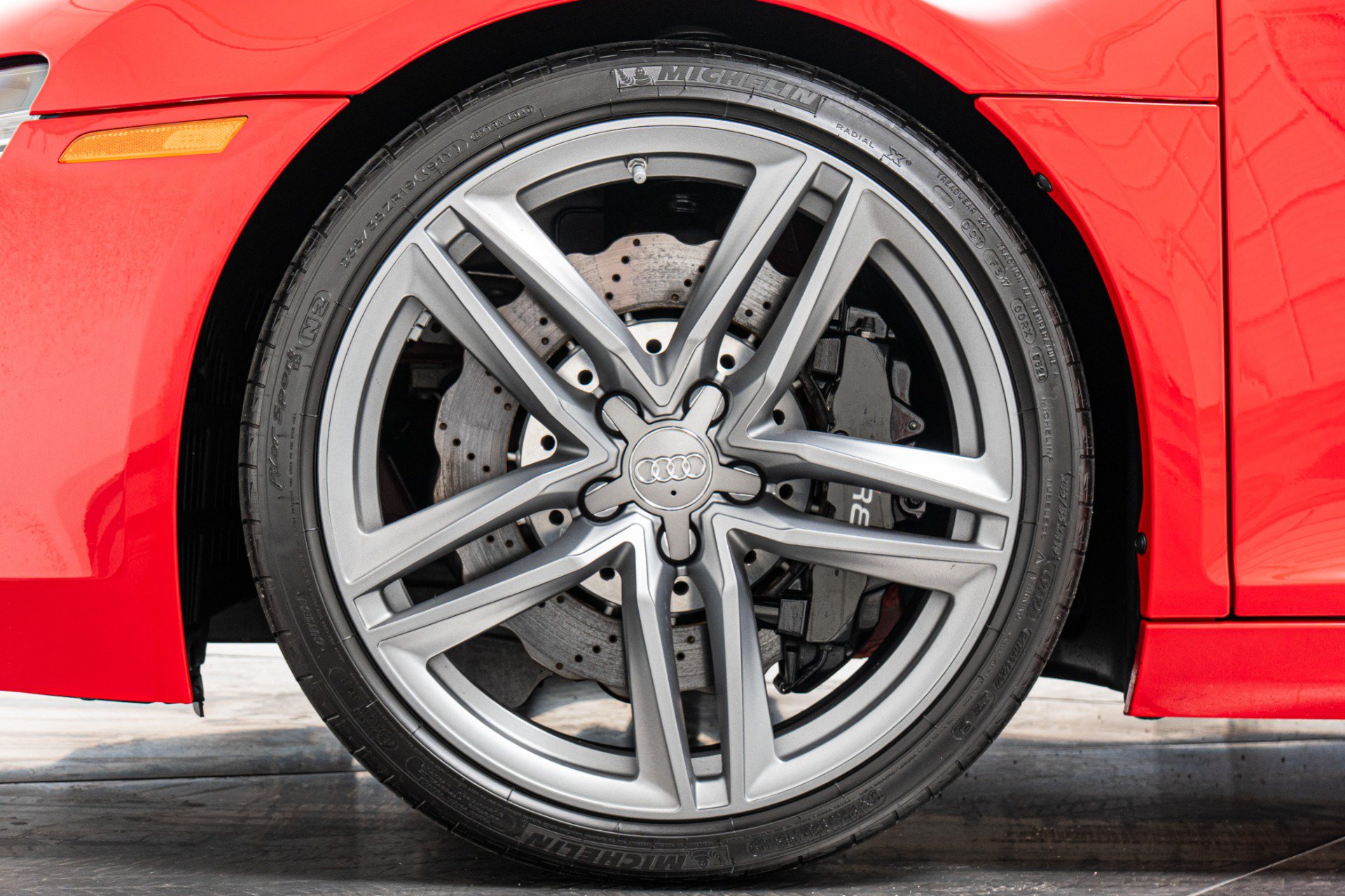 Used 2014 Audi R8 V10 AWD/4WD image 10