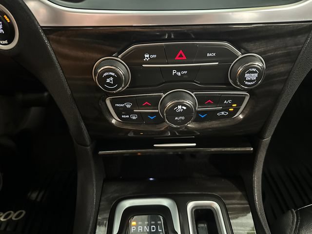 Used 2015 Chrysler 300 Limited w/ 300 Premium Group AWD/4WD image 19