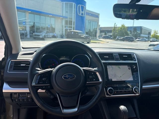 Used 2019 Subaru Outback 3.6R Touring w/ Popular Package #3A AWD/4WD image 15