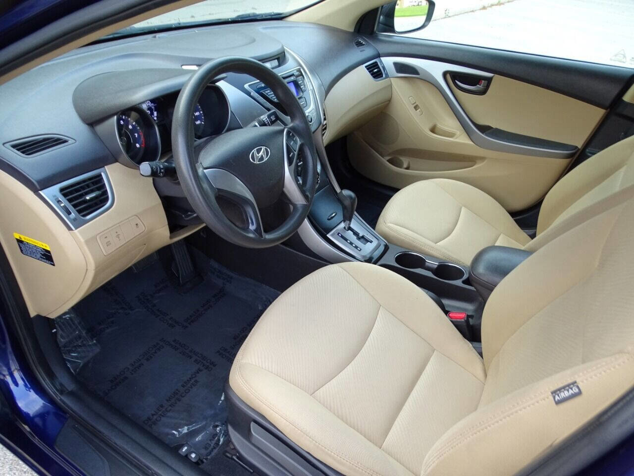 Used 2013 Hyundai Elantra GLS FWD image 5