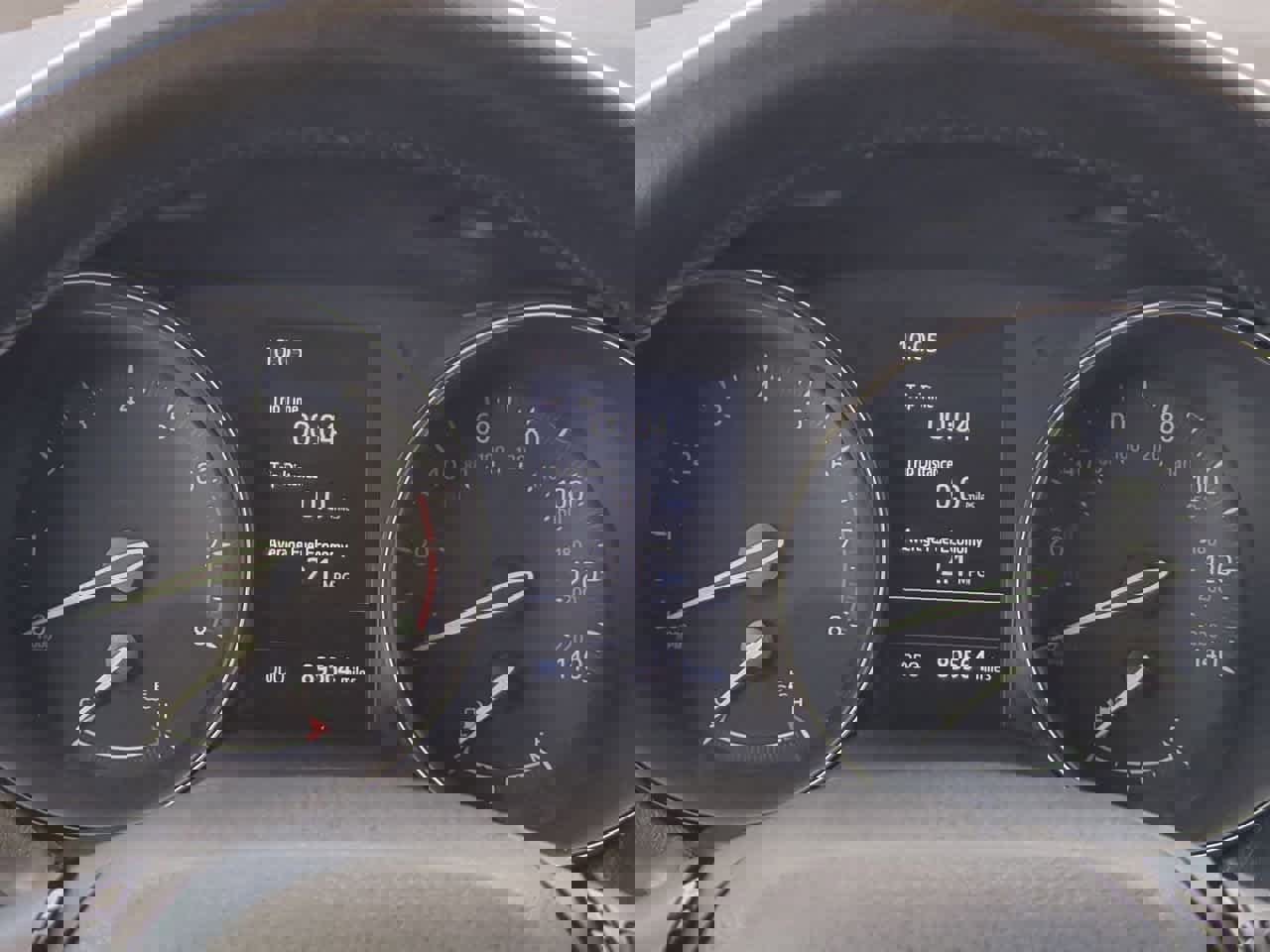 Used 2021 Toyota C-HR Nightshade image 30