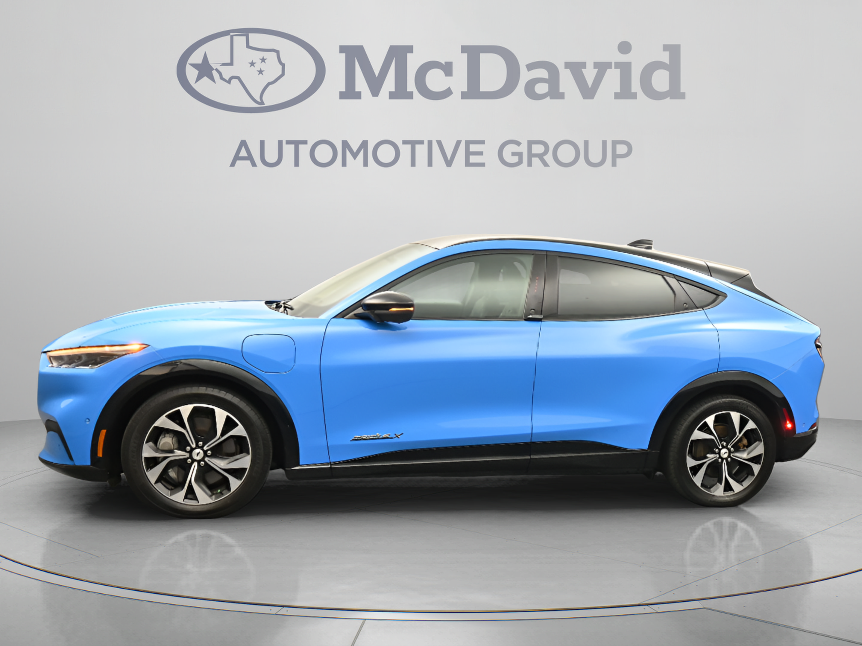 Used 2023 Ford Mustang Mach-E Premium RWD image 5