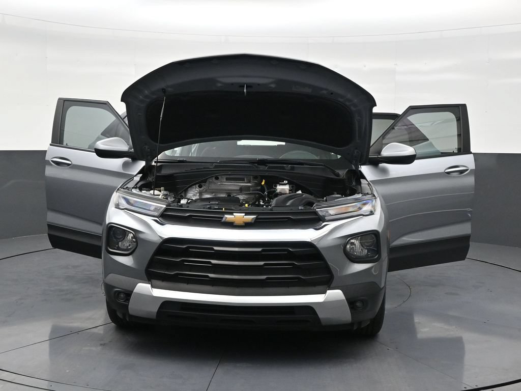Used 2023 Chevrolet TrailBlazer LT FWD image 30