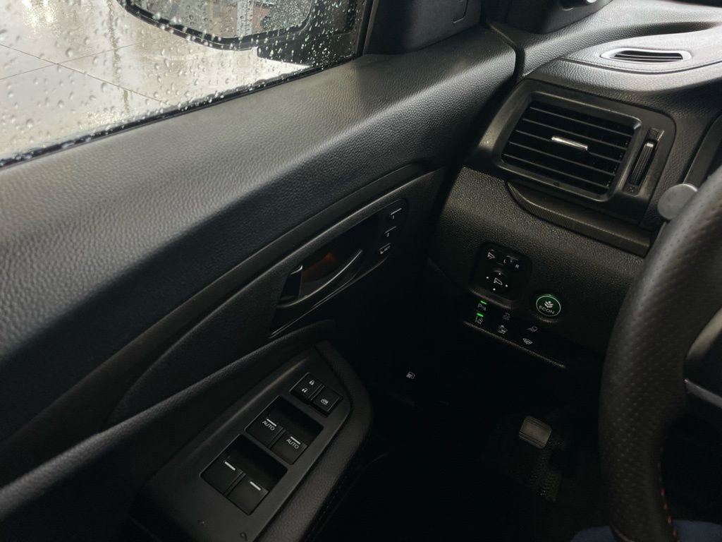 Certified 2025 Honda Ridgeline TrailSport+ image 23