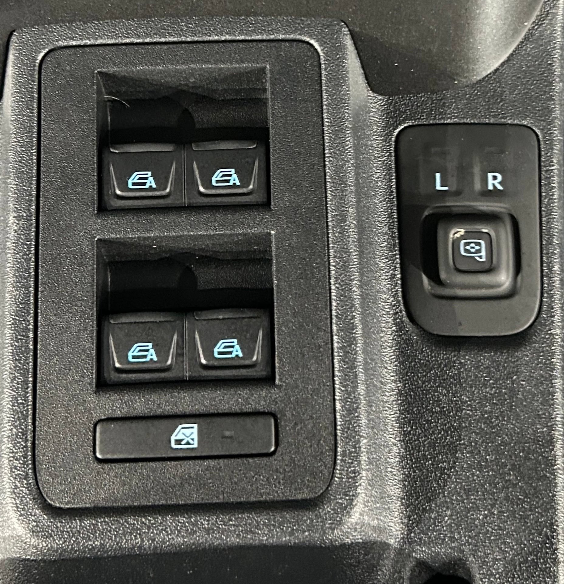 Used 2022 Ford Bronco Outer Banks AWD/4WD image 90
