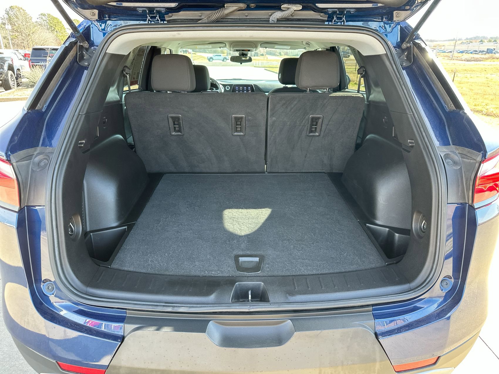 Used 2022 Chevrolet Blazer LT FWD image 22