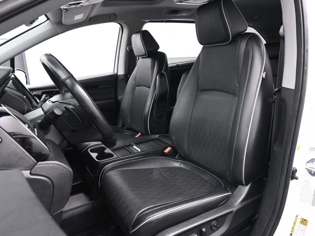 Used 2023 Honda Odyssey Elite image 15