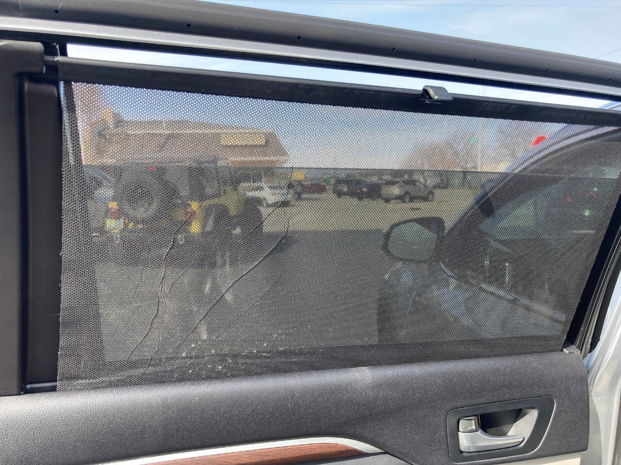 Used 2015 Toyota Highlander Limited image 89