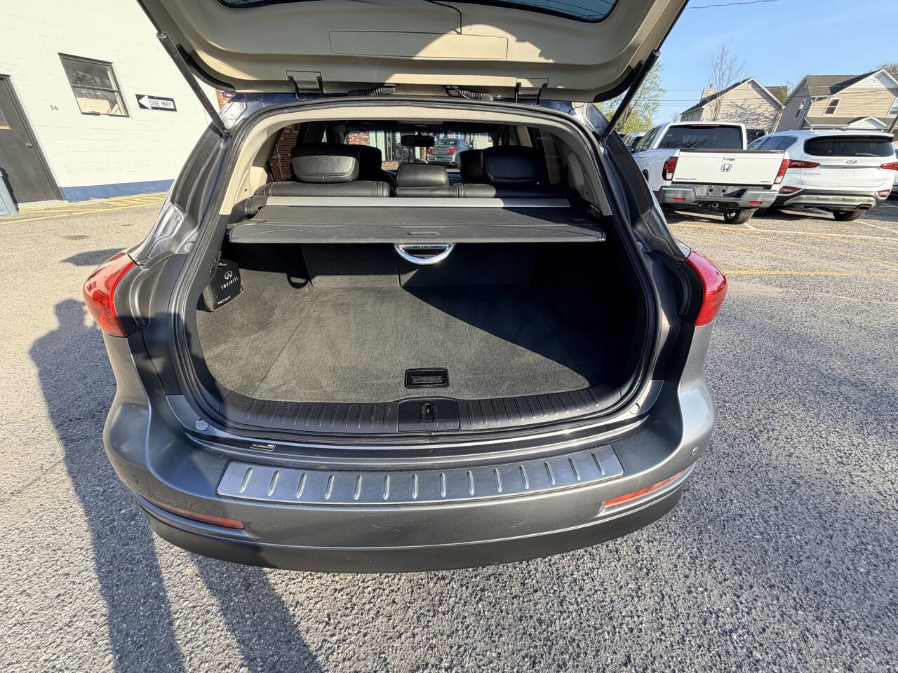 Used 2012 INFINITI EX35 Journey w/ Premium Pkg image 22