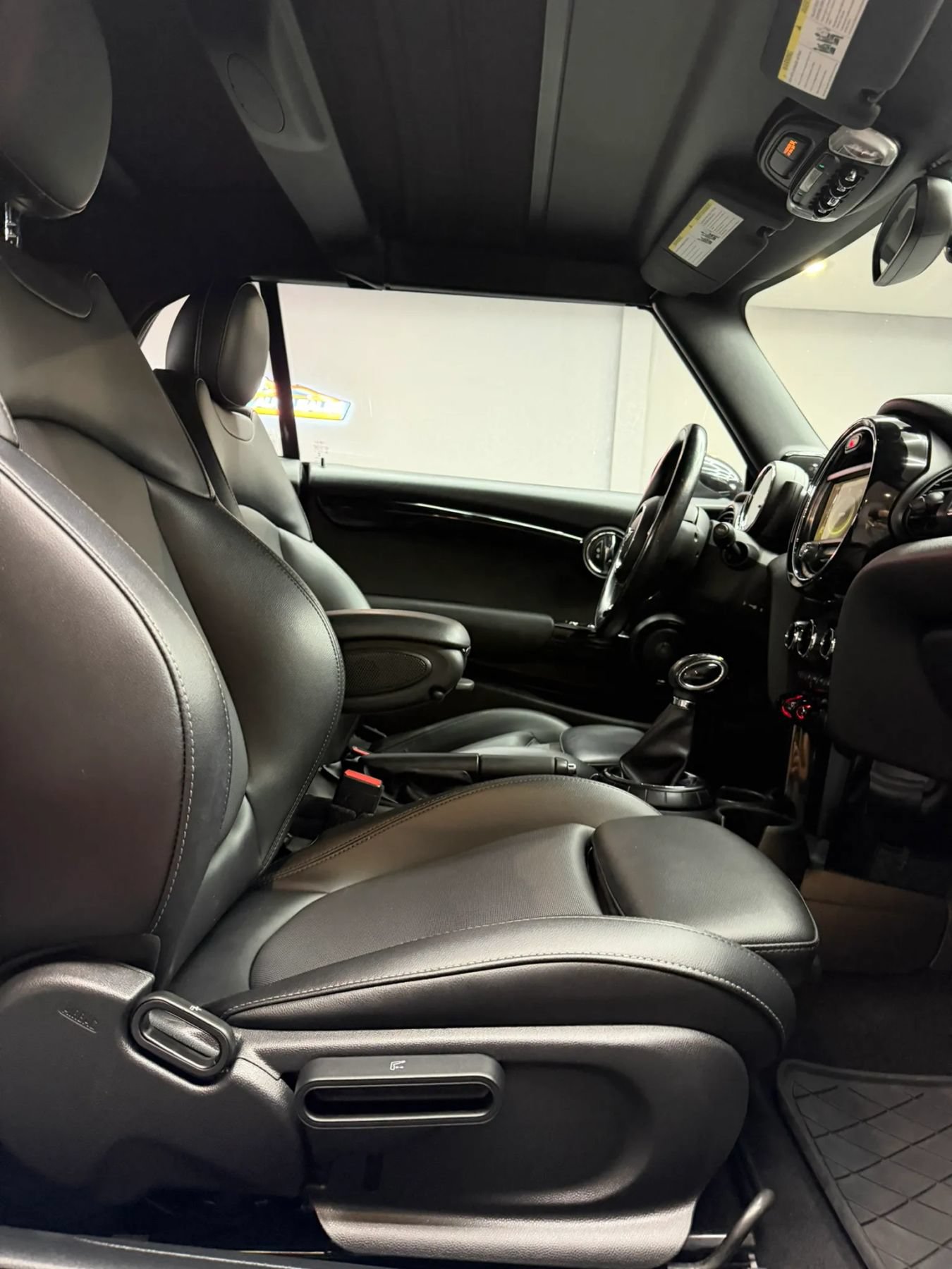 Used 2017 MINI Cooper S FWD image 24