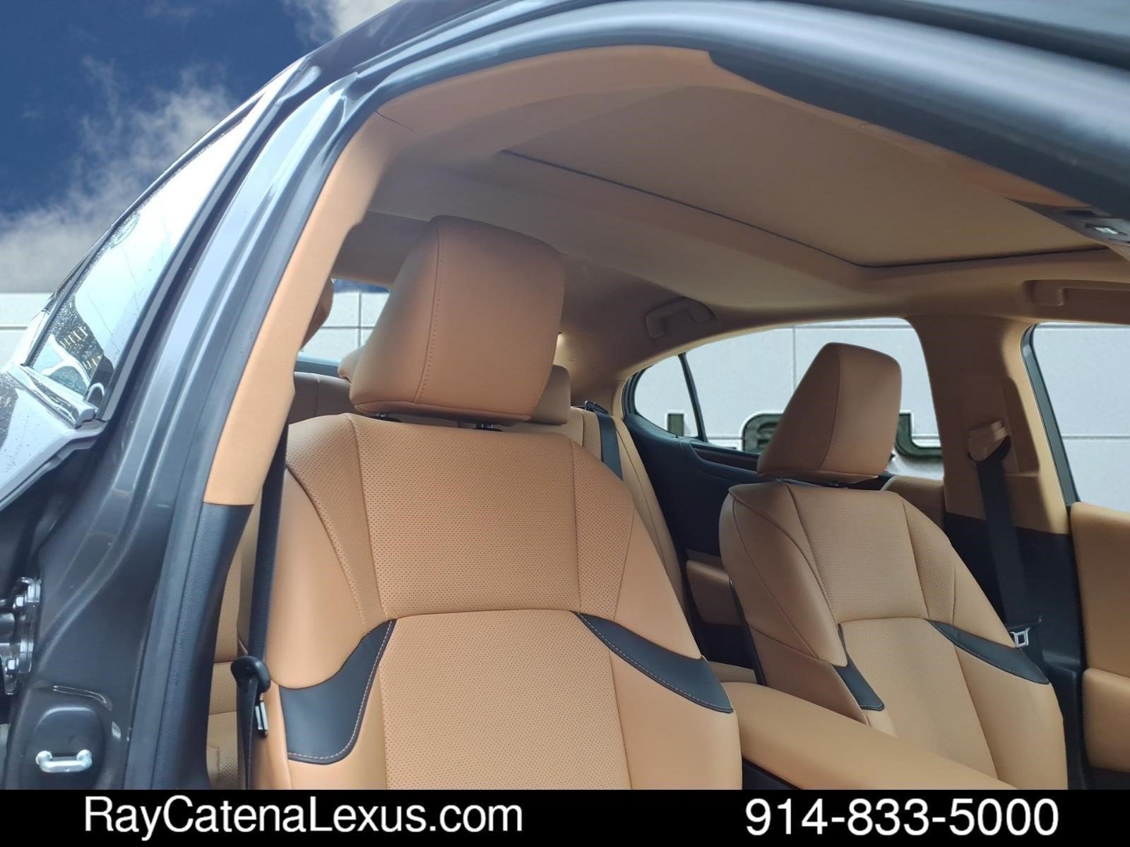 Certified 2024 Lexus ES 250 w/ Premium Package AWD/4WD image 22