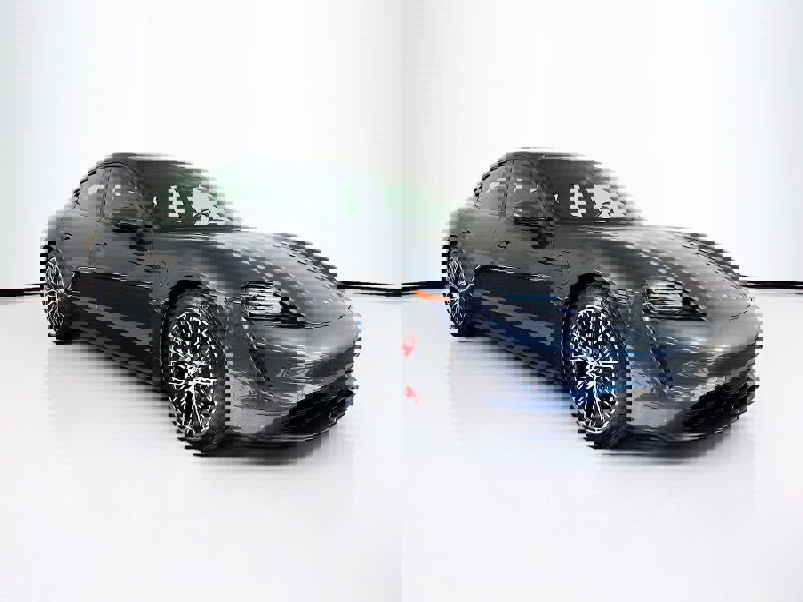 Used 2020 Porsche Taycan 4S image 7