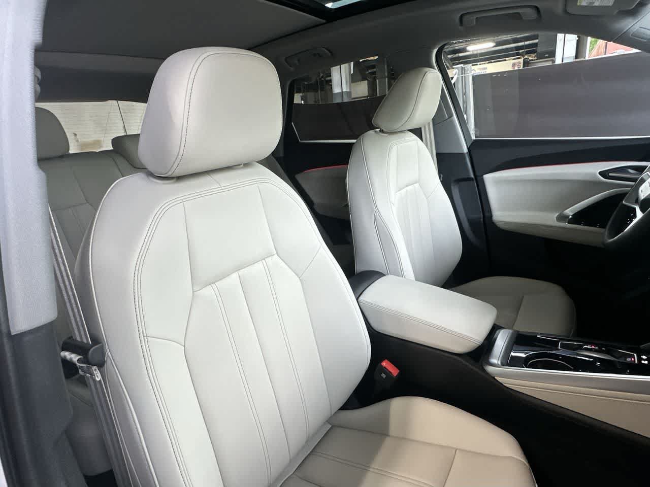 Used 2025 Audi Q5 Premium Plus AWD/4WD image 27