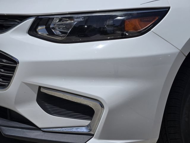 Used 2017 Chevrolet Malibu LS w/ LPO, Convenience Package 1 FWD image 5