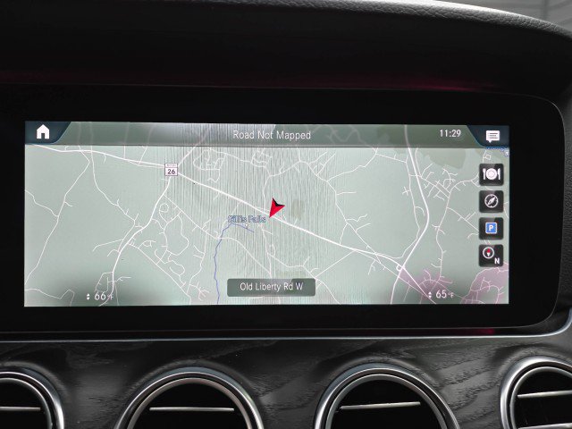 Used 2021 Mercedes-Benz E 350 4MATIC Sedan image 28