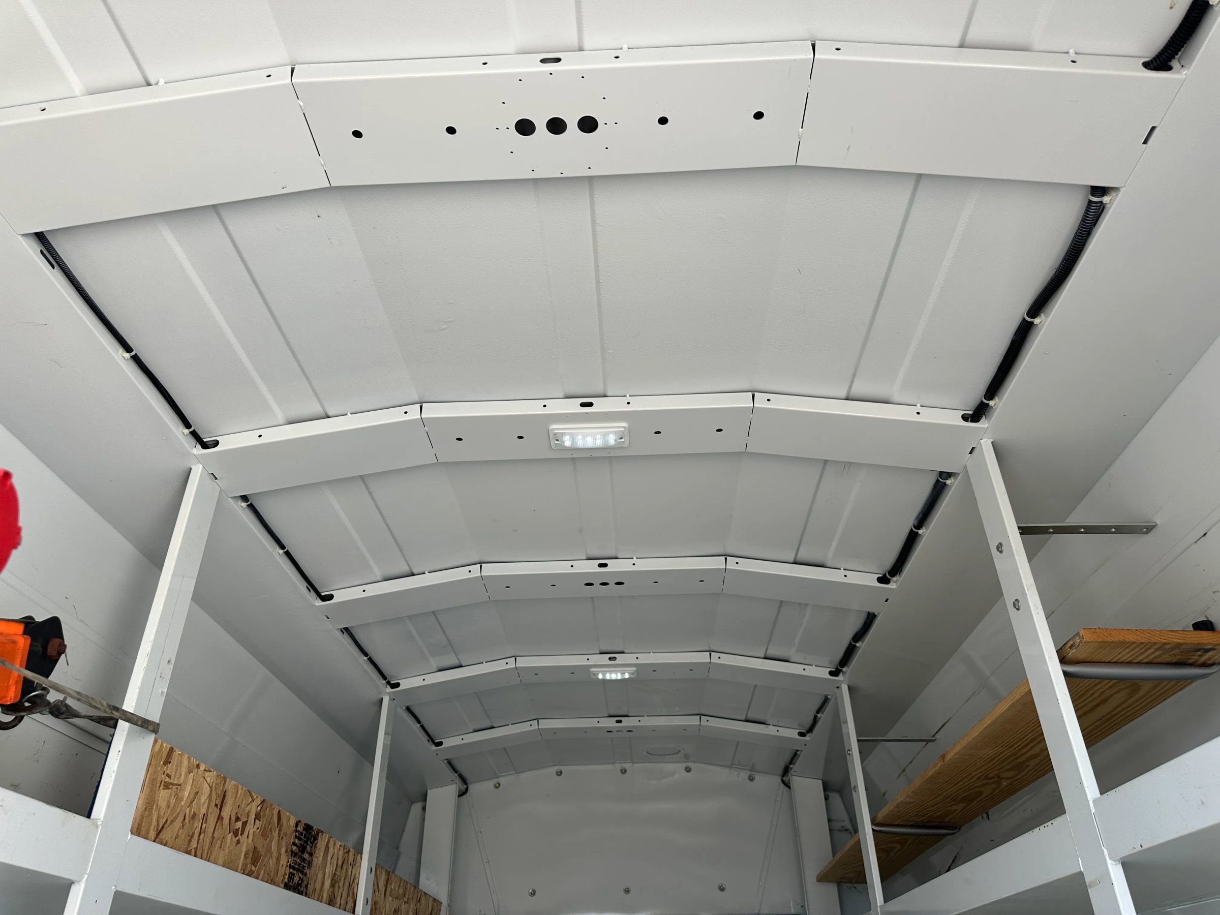 Used 2024 Ford E-450 and Econoline 450 Super Duty w/ Power Windows & Locks Group image 16