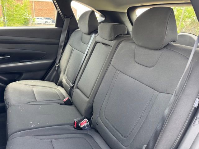 Used 2025 Hyundai Tucson SE FWD image 13