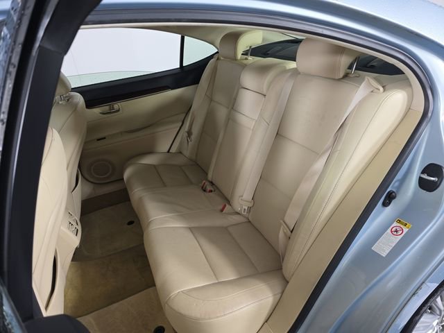 Used 2014 Lexus ES 350 w/ Luxury Package FWD image 18