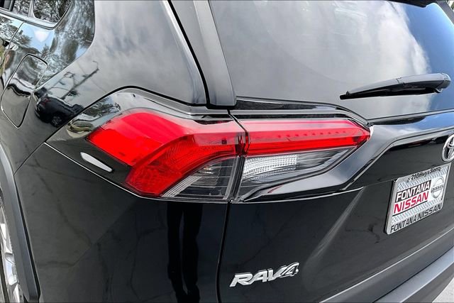 Used 2023 Toyota RAV4 XLE FWD image 23
