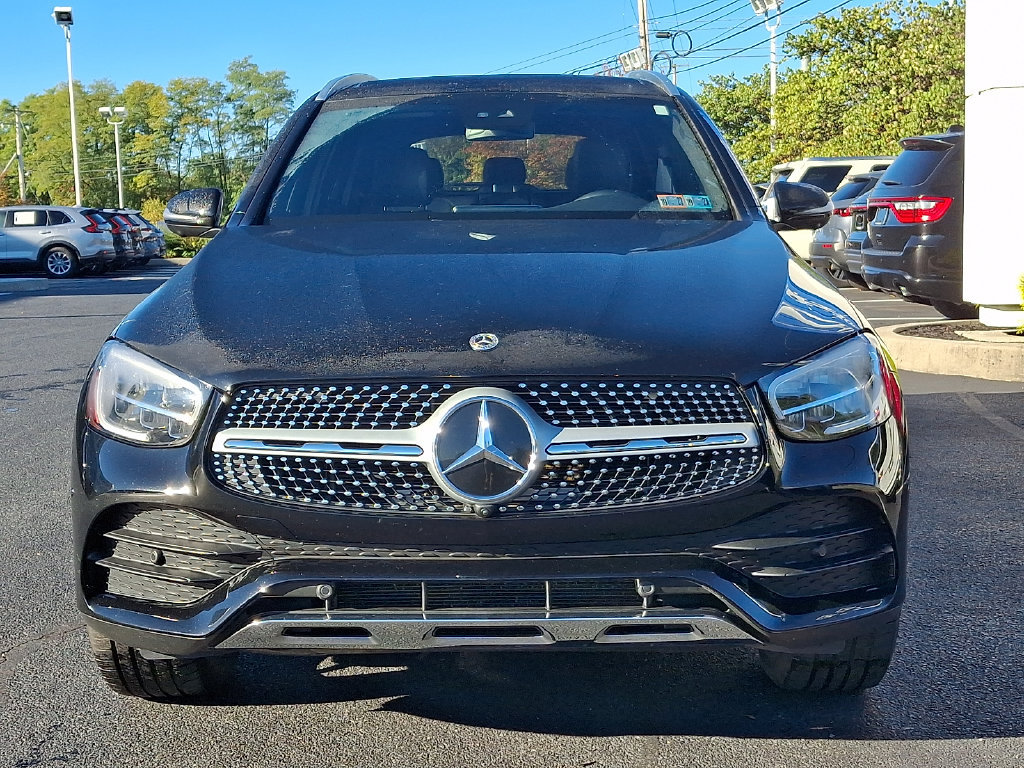 Used 2022 Mercedes-Benz GLC 300 4MATIC image 2