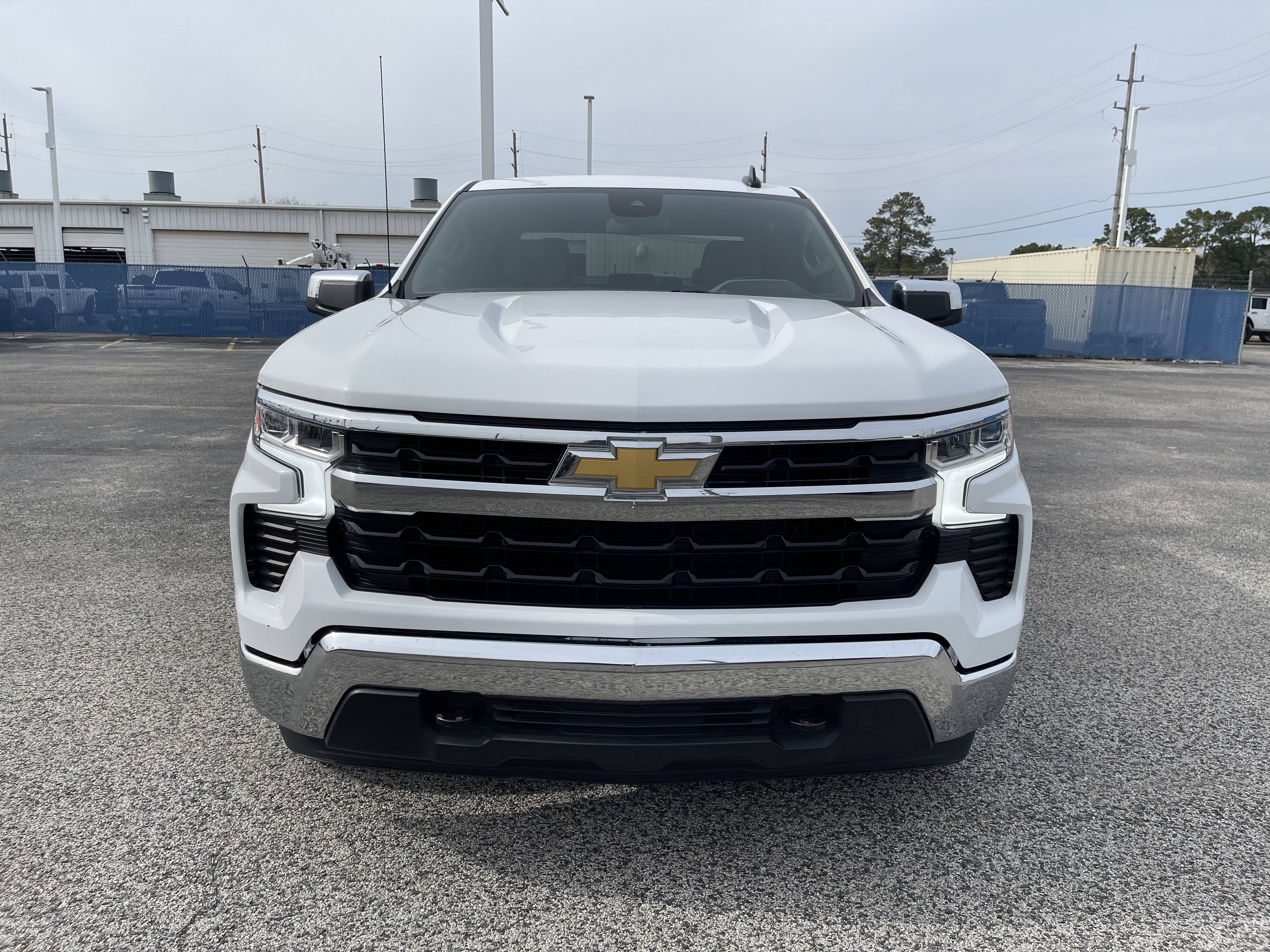 Used 2025 Chevrolet Silverado 1500 LT image 8