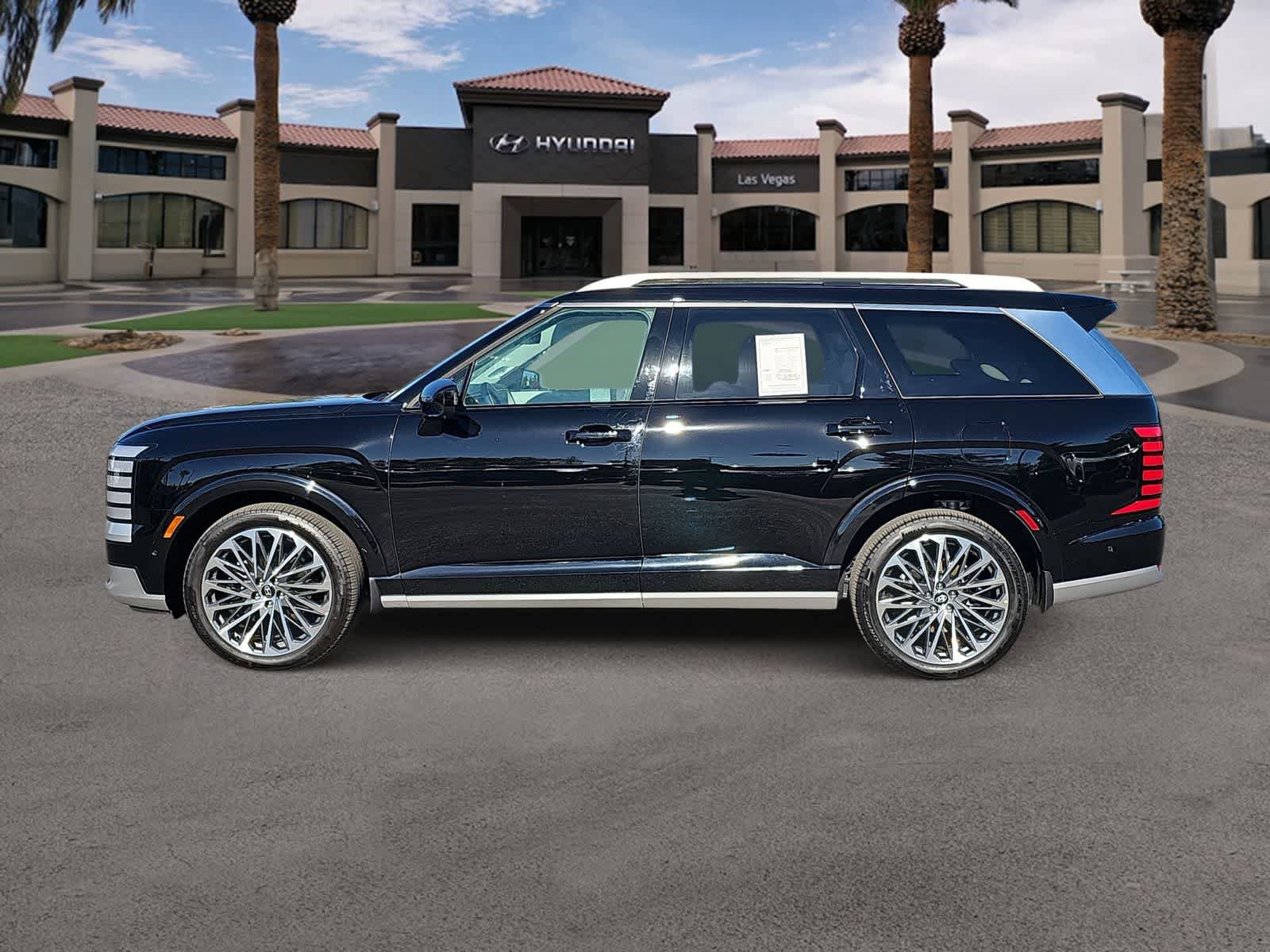 Certified 2026 Hyundai Palisade Calligraphy AWD/4WD image 5