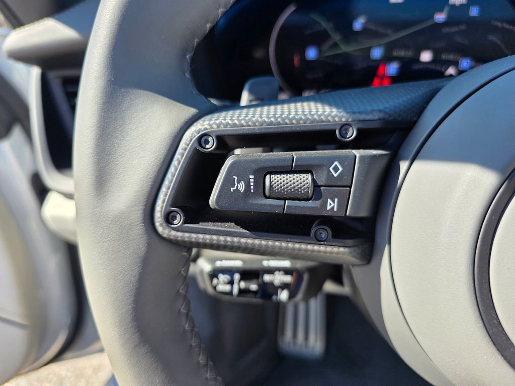 Used 2026 Porsche 911 Carrera GTS image 21