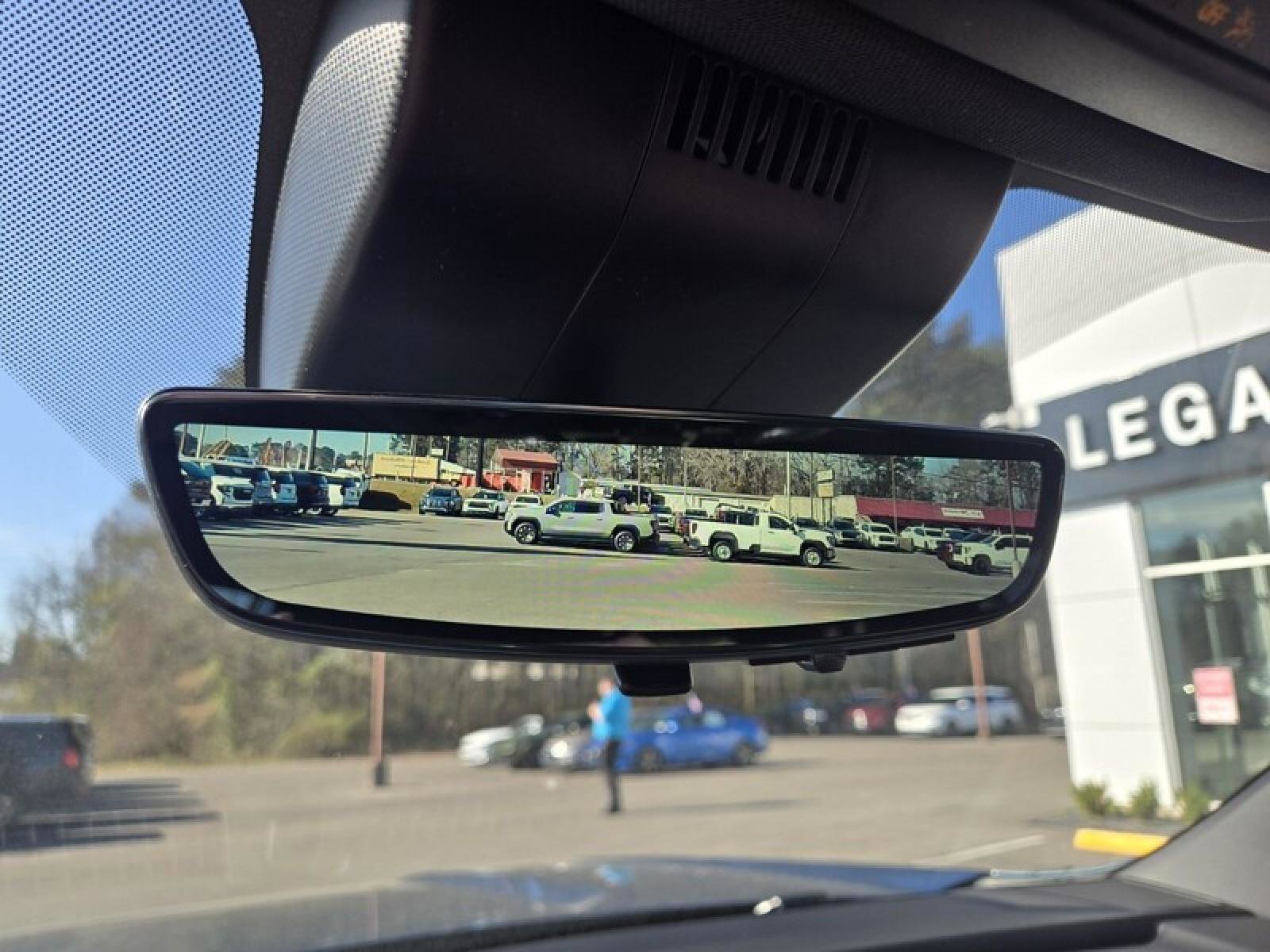 New 2026 GMC Yukon XL Elevation w/ Elevation Premium Package image 19