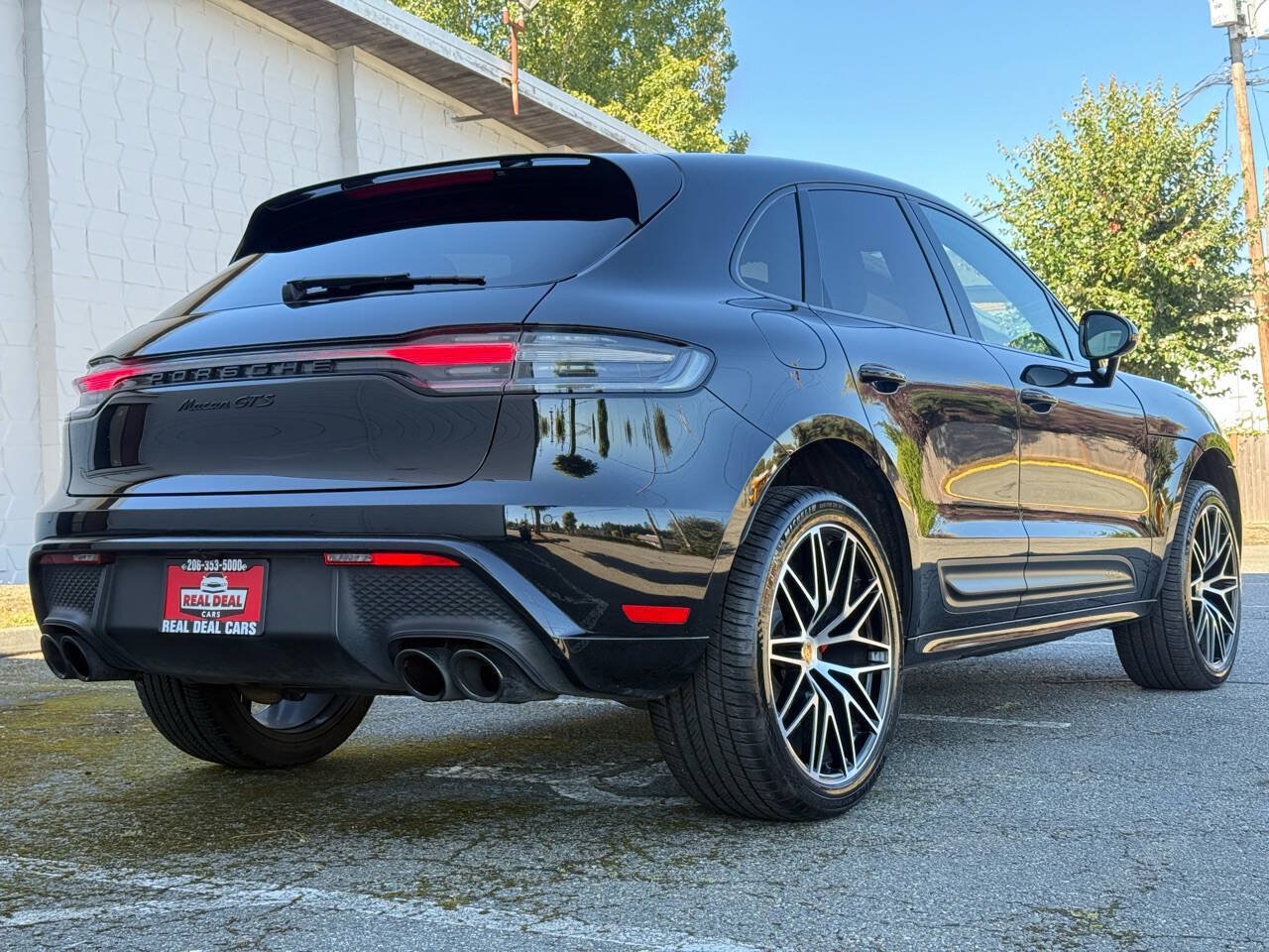 Used 2022 Porsche Macan GTS AWD/4WD image 52