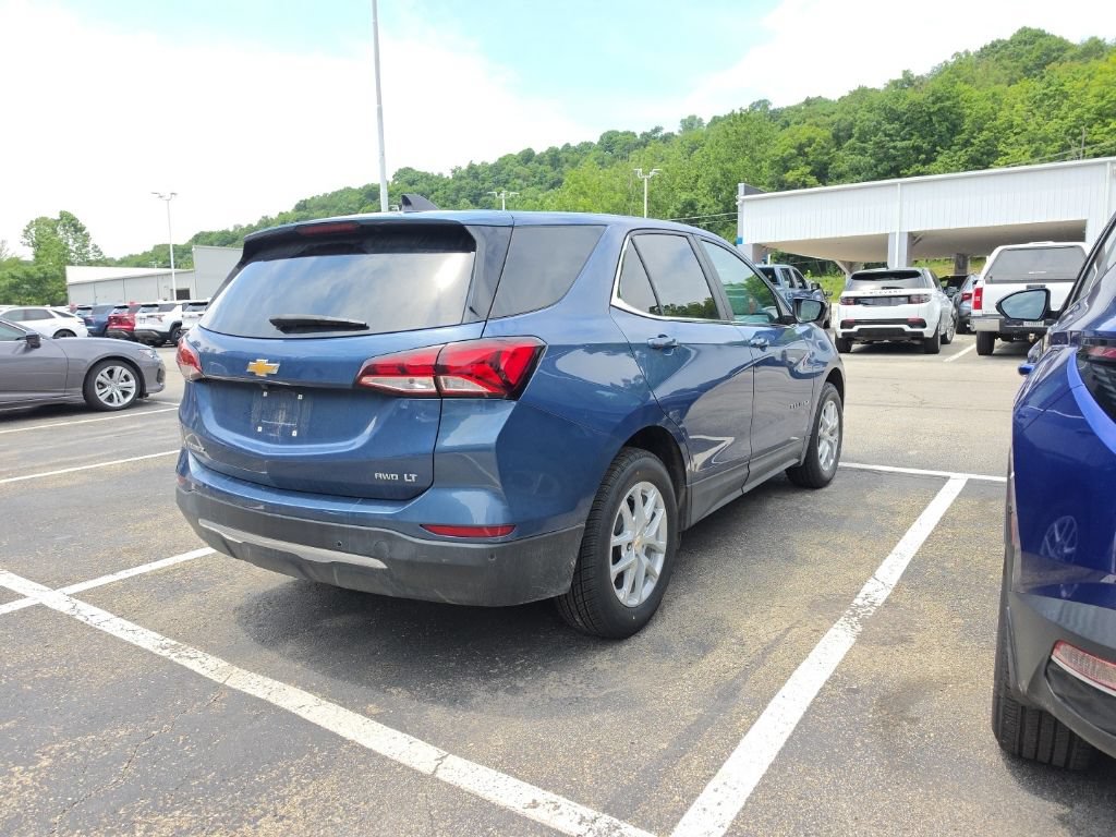 Certified 2024 Chevrolet Equinox LT w/ LPO, Floor Liner Package AWD/4WD image 4