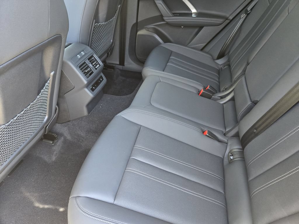 Used 2025 Audi Q5 Prestige AWD/4WD image 34