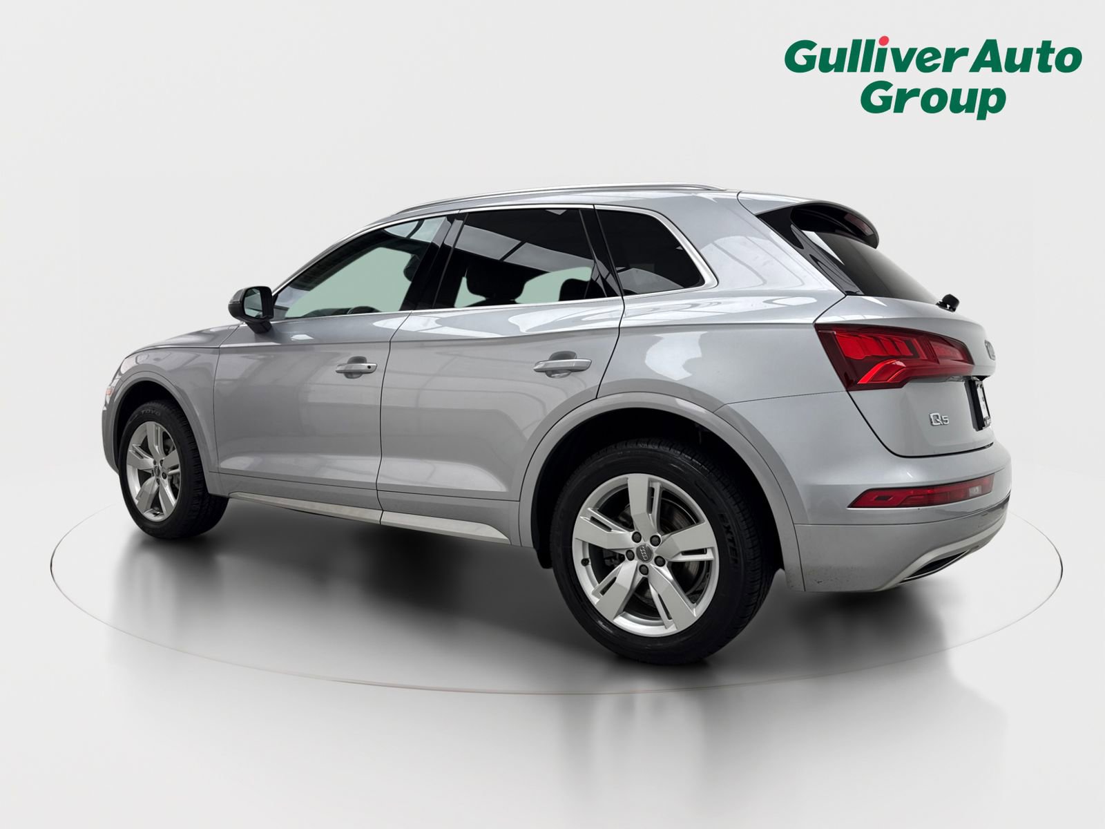 Used 2019 Audi Q5 2.0T Premium w/ Convenience Package AWD/4WD image 4