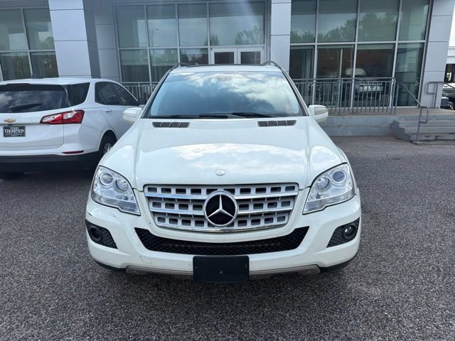 Used 2009 Mercedes-Benz ML 320 BlueTEC 4MATIC image 2