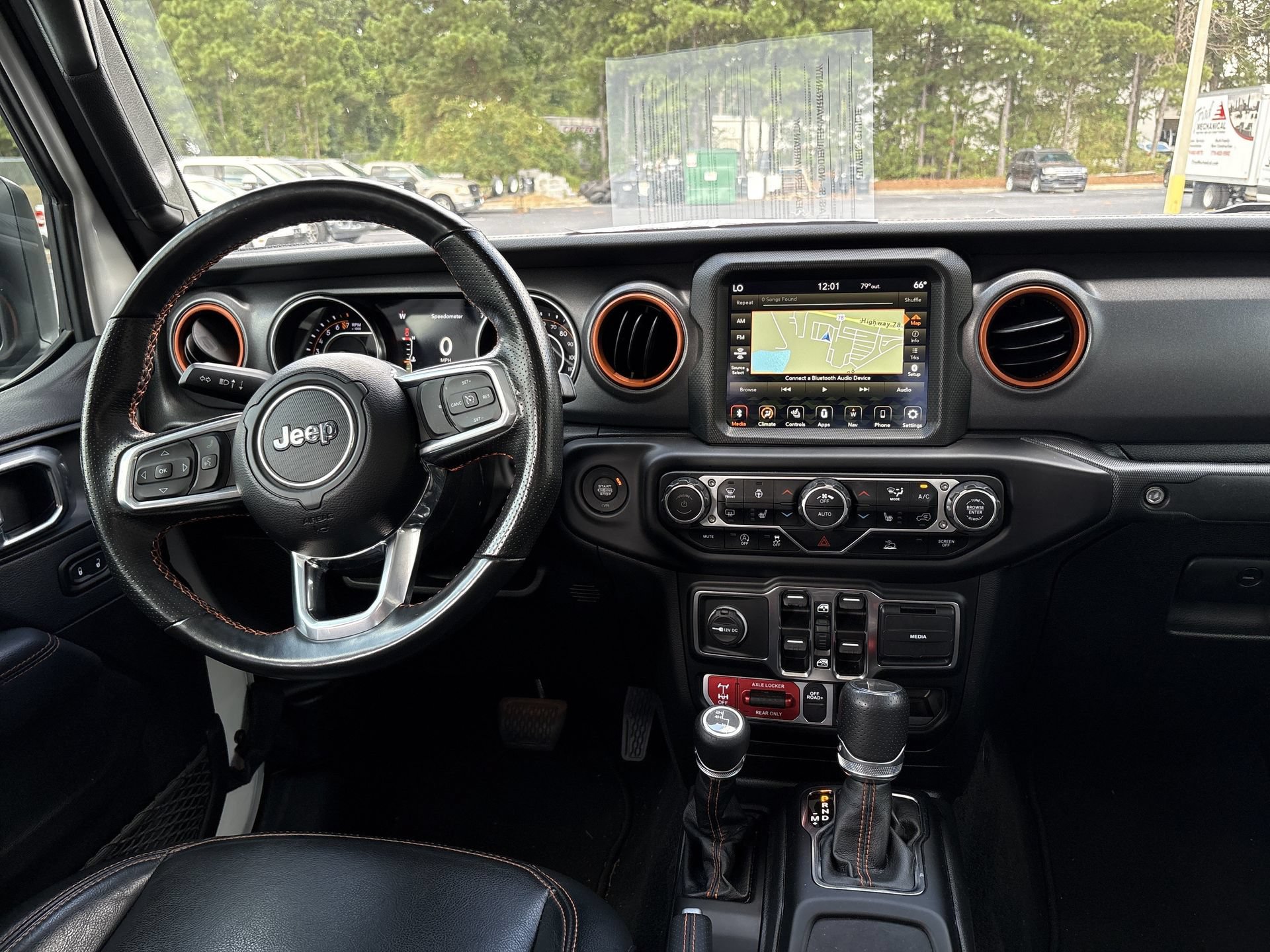 Used 2023 Jeep Gladiator Mojave w/ LED Lighting Group AWD/4WD image 3