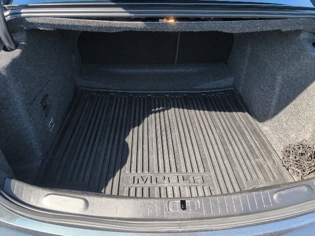Used 2019 Chevrolet Impala LT FWD image 34