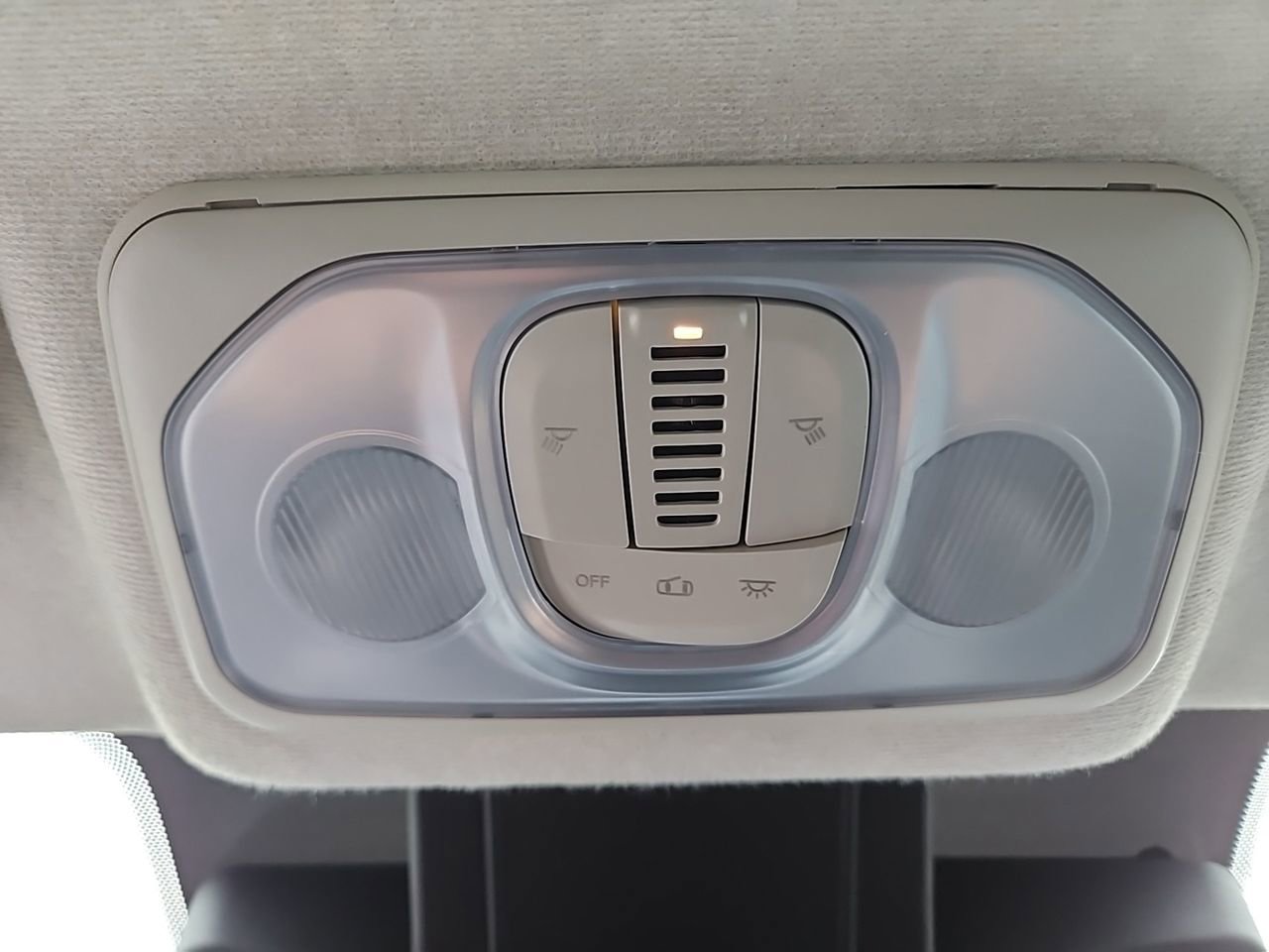 New 2025 RAM ProMaster 2500 w/ Quick Order Package 22G SLT image 15