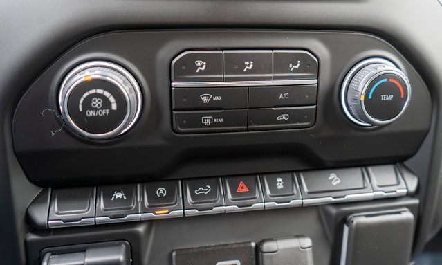 Used 2024 Chevrolet Silverado 1500 Custom Trail Boss image 26