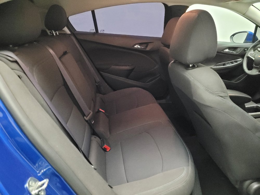 Used 2017 Chevrolet Cruze LT w/ Convenience Package image 19