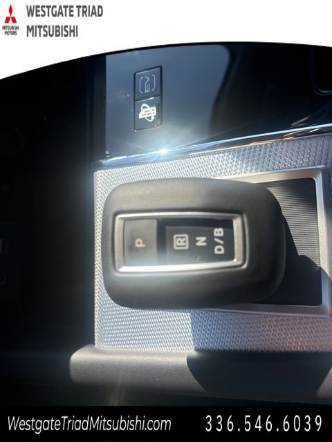 New 2025 Mitsubishi Outlander SEL image 27