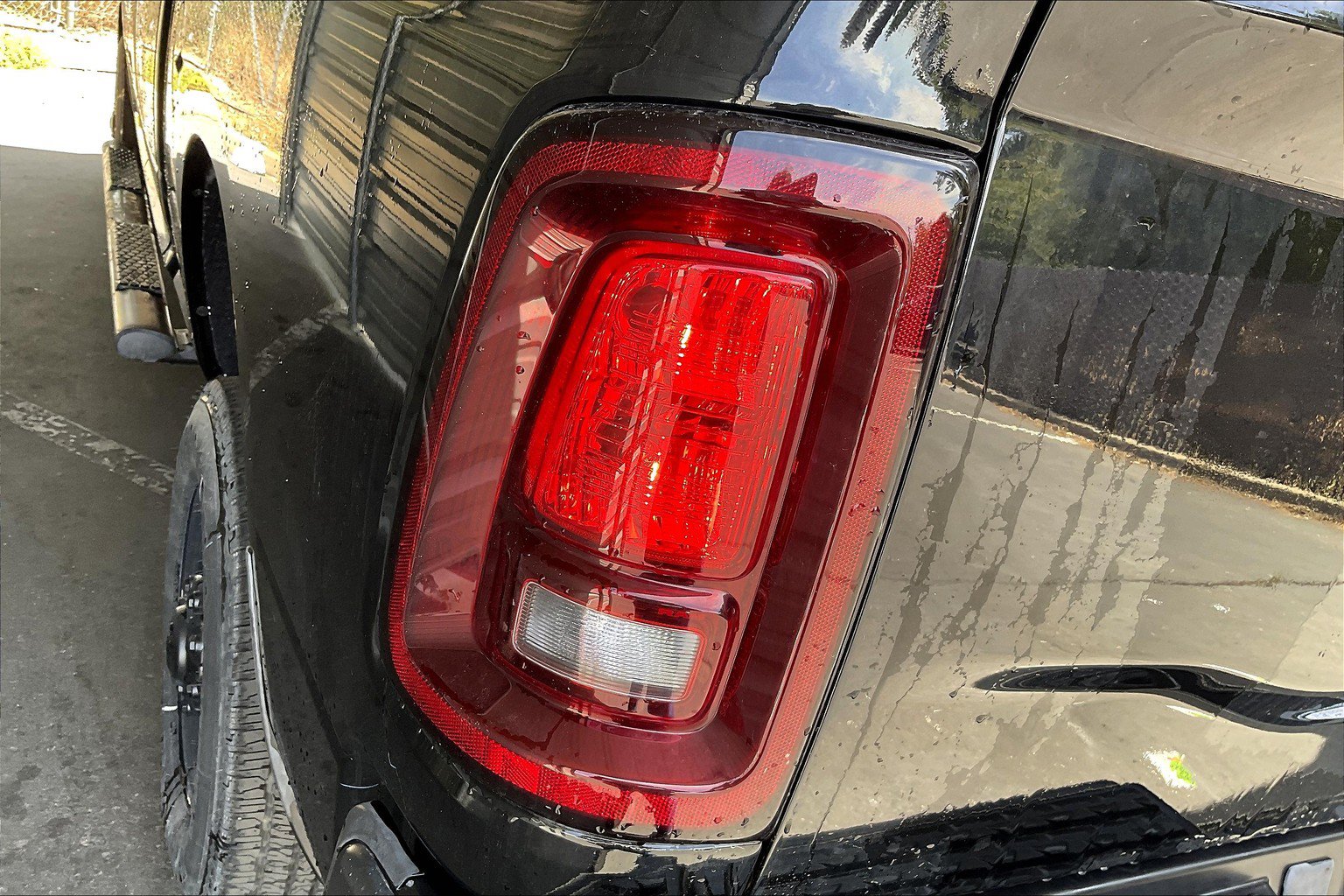 New 2025 RAM 2500 Tradesman AWD/4WD image 16