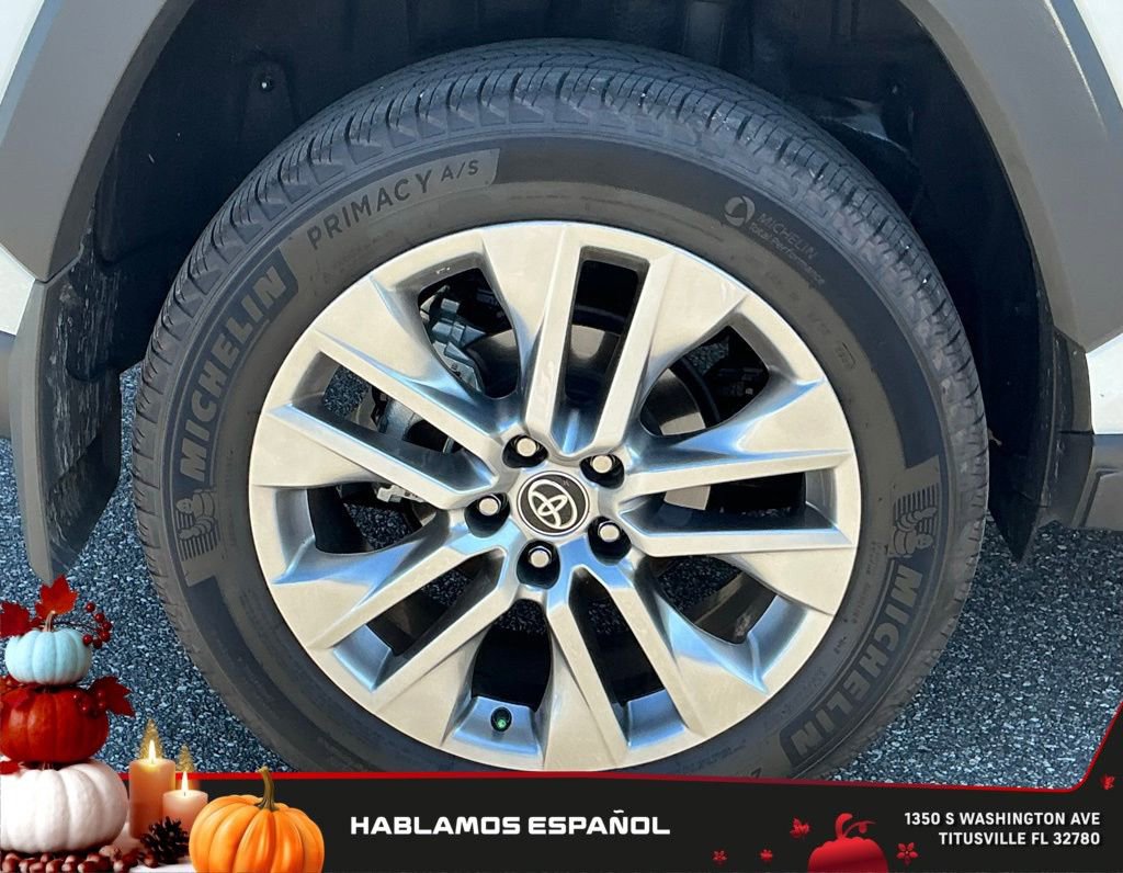 Used 2024 Toyota RAV4 XLE Premium image 18