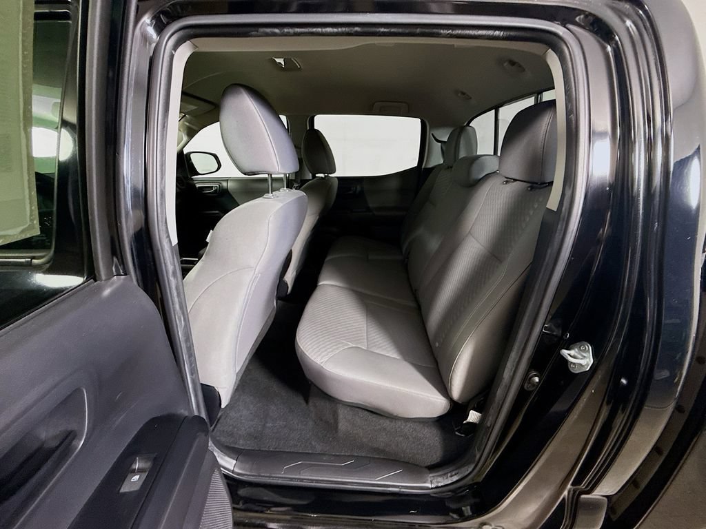 Certified 2023 Toyota Tacoma SR AWD/4WD image 21